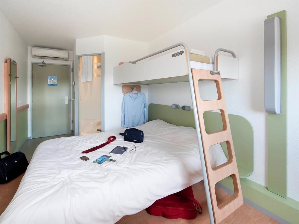 Ibis Budget Poitiers Sud Exterior photo